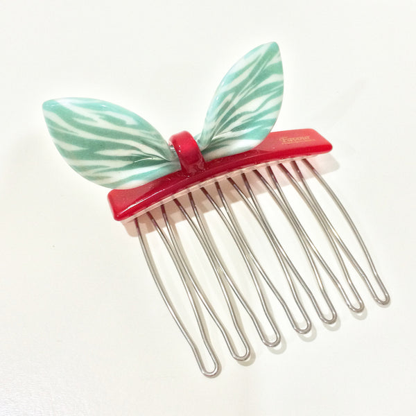 Rabbit Hair Comb