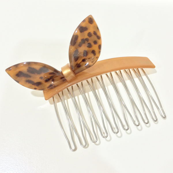 Rabbit Hair Comb