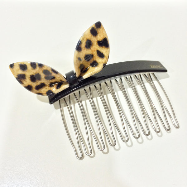 Rabbit Hair Comb